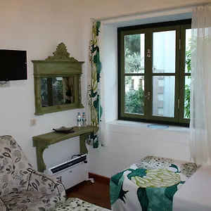 Otel Dalyan Butik Hayat Bahcesi Ayvalı